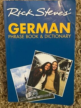 Rick Steves' German Phrase Book & Dictionary - Fifth Edition